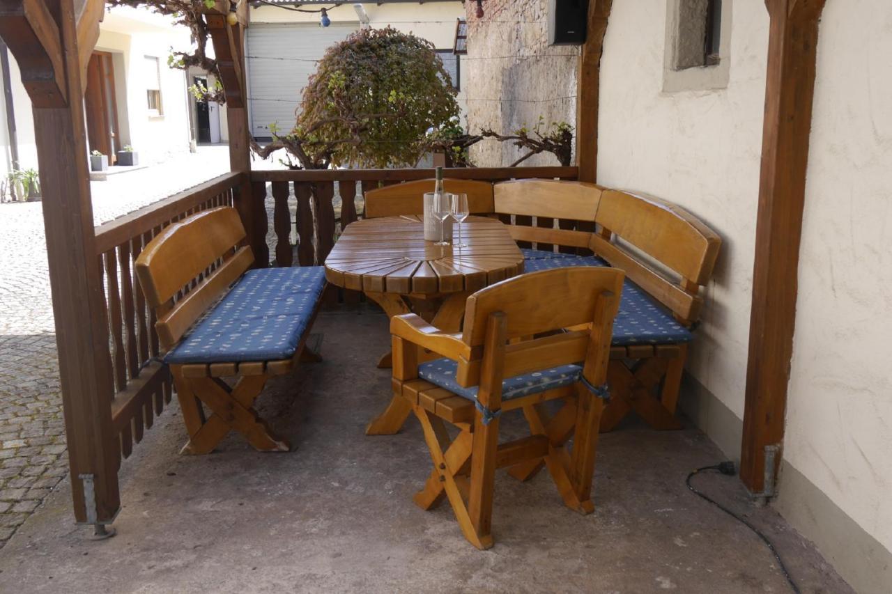 Ferienwohnung Rosenberger Kolitzheim Ngoại thất bức ảnh